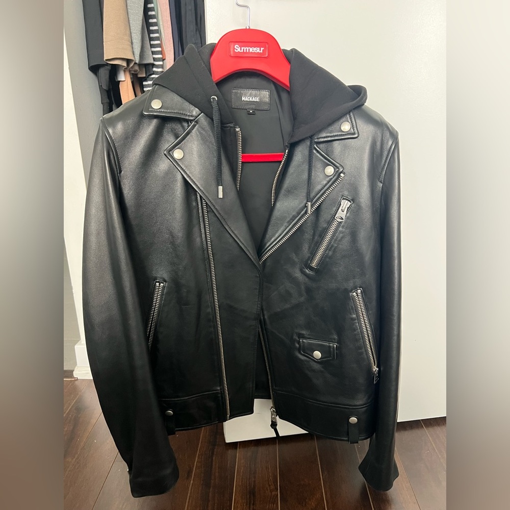 Mackage men’s leather Moto jacket or women’s Oversized!